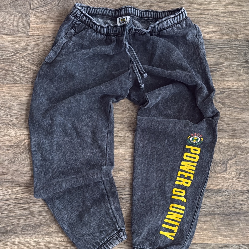 Cross Colours X HBCU Men's Black Jogger Jeans
